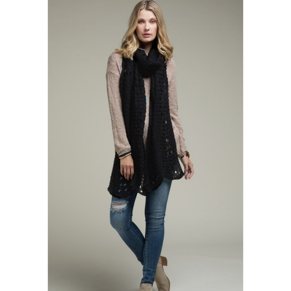 OPEN KNIT OBLONG SCARF